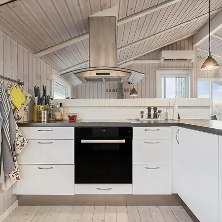 2251-ringkobing-fladsbjergvej-106 *